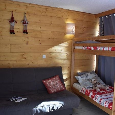 Studio Renove Pour 3 Au Centre De Montgenevre Avec Parking - Fr-1-266-166 외부 사진